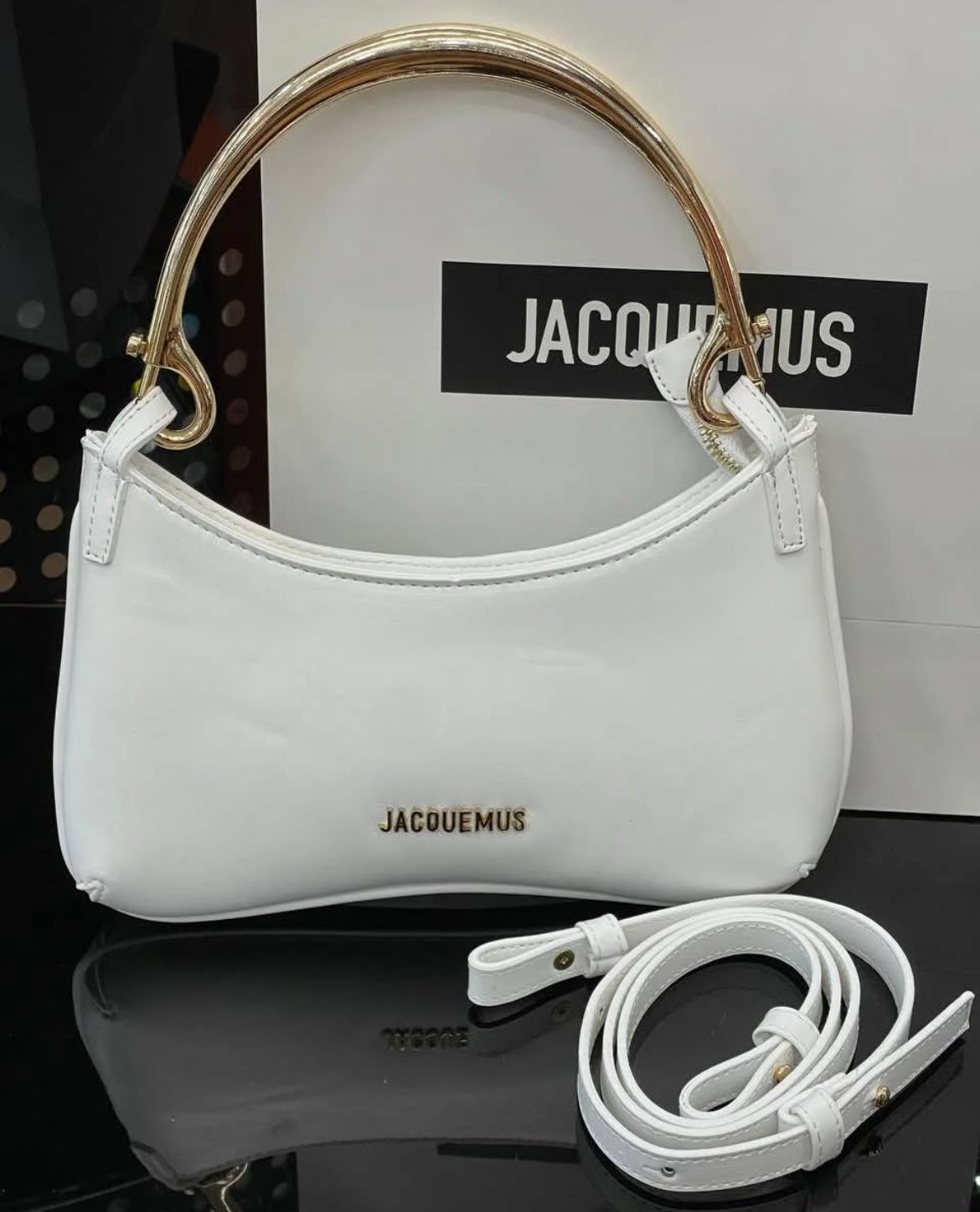 JACQUEMUS Le Bisou Mousqueton Bag