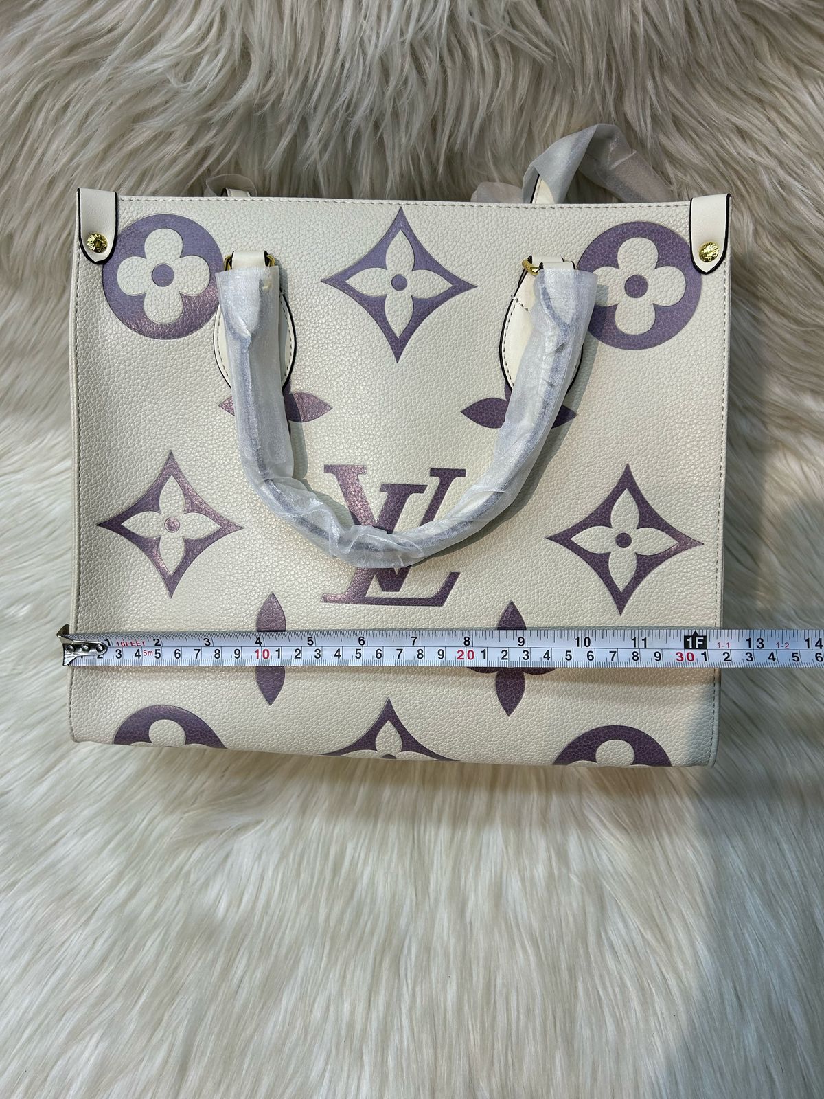 LV On The Go