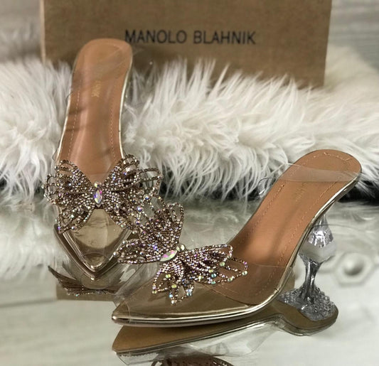 M-A-N-O-L-O' Heels 👠