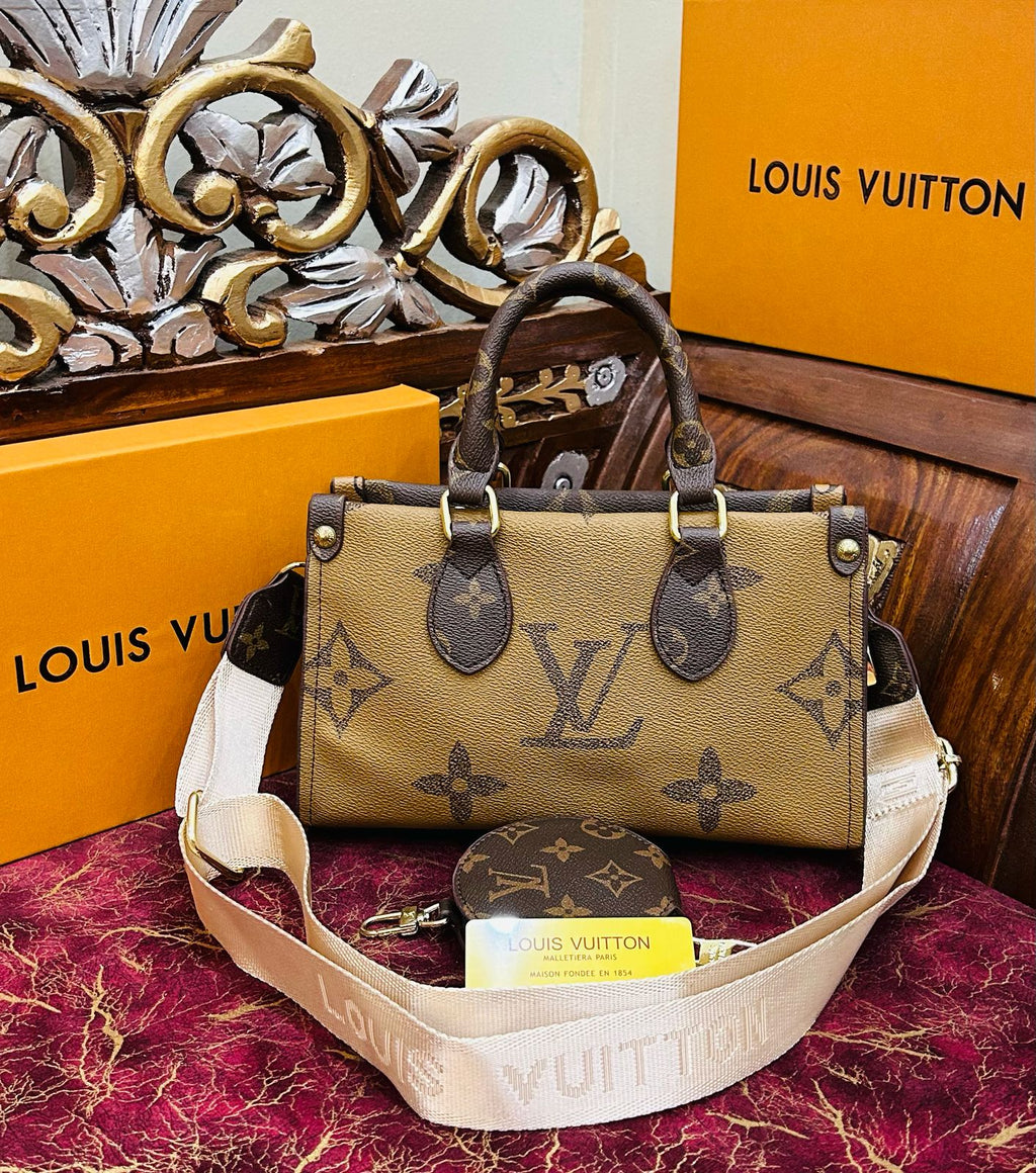 Lv On The Go Small