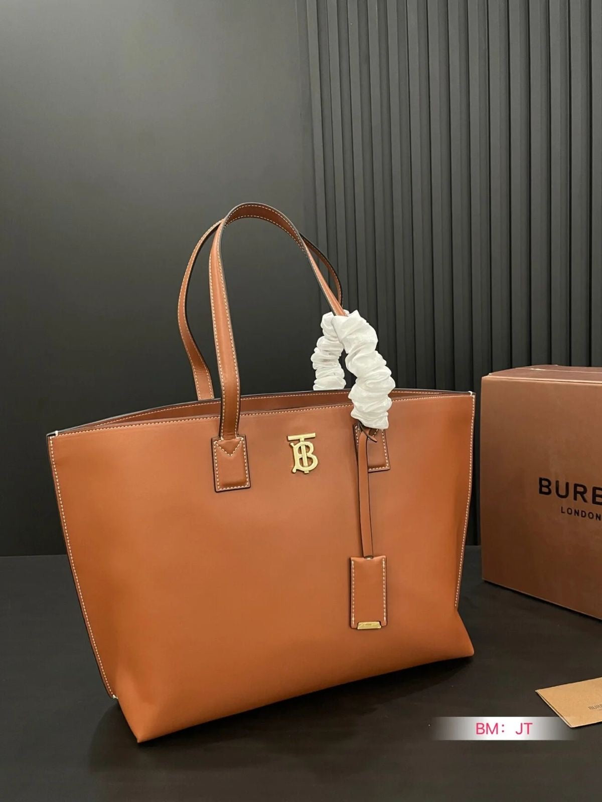 BURBERRY Master quality tote bag