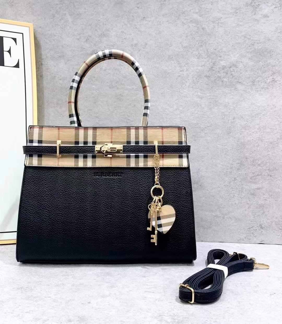 BURBERRY Satchel Purses and Handbags for Women Everyday Ladies Bags with Strap