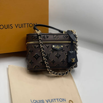 LV Vanity Chain Pouch