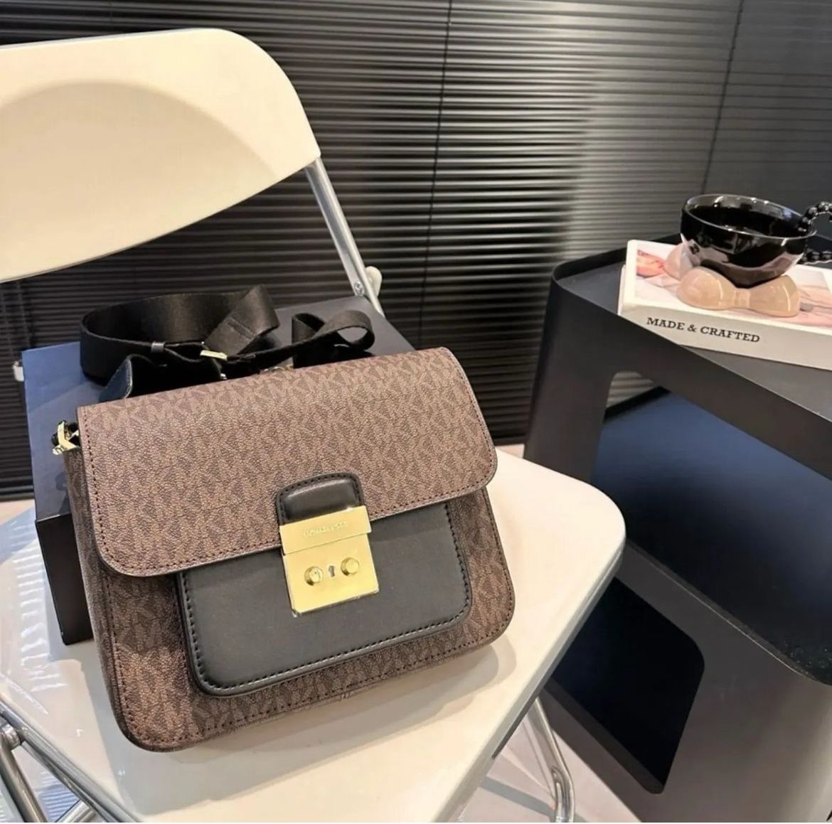 MICHAEL KORS MASTER QUALITY CROSSBODY BAG