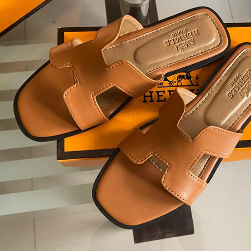 *Herme's-slipper's*