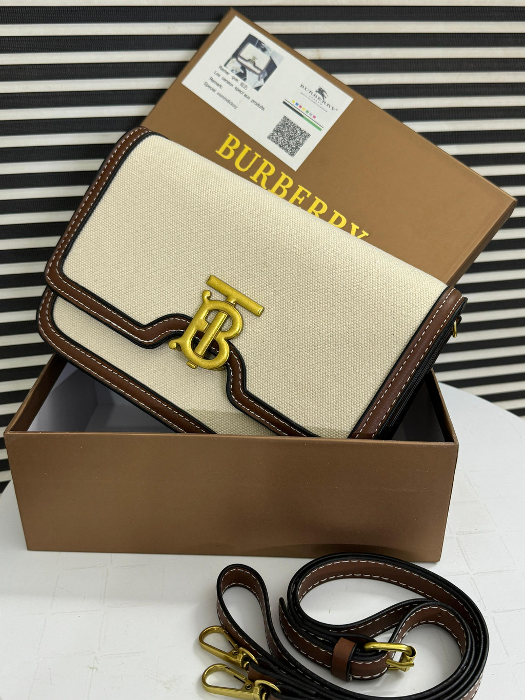 Burberry Cowhide P Crossbody