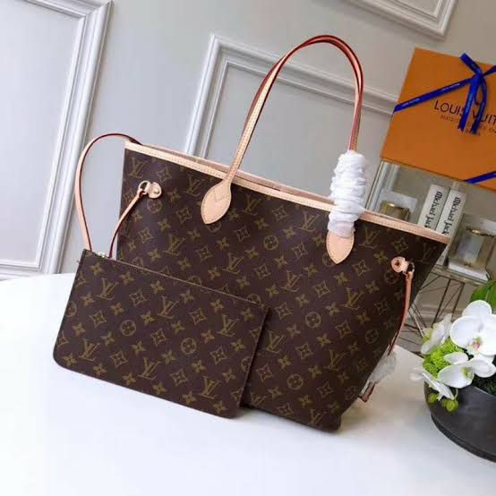 Louis Vuitton Never Full - Timeless Luxury