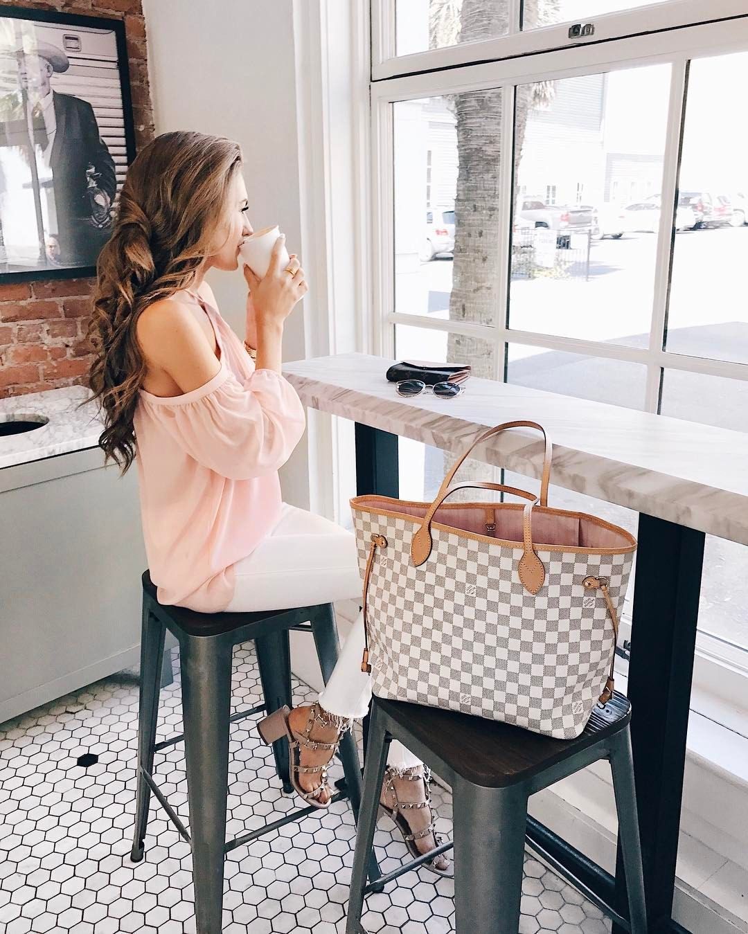 Louis Vuitton Never Full Bag - Timeless Luxury