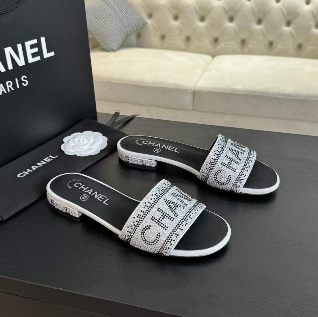 C-h-a-n-e-l flat