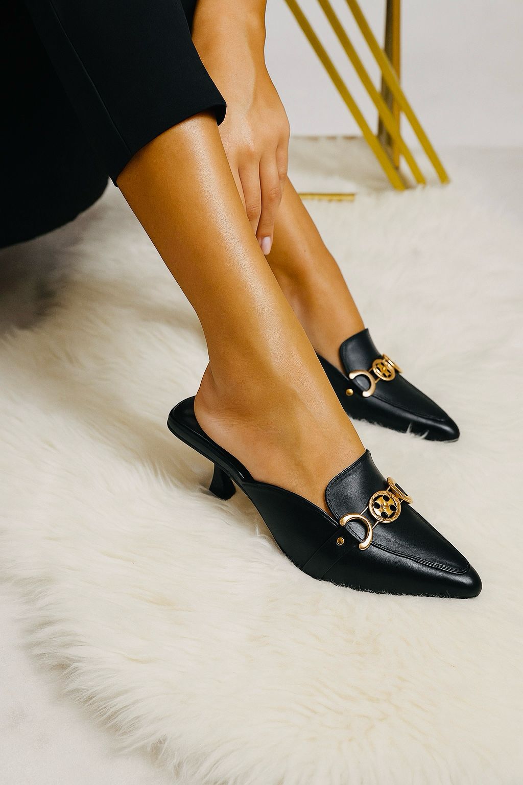 Tor'y-Burch-Heel