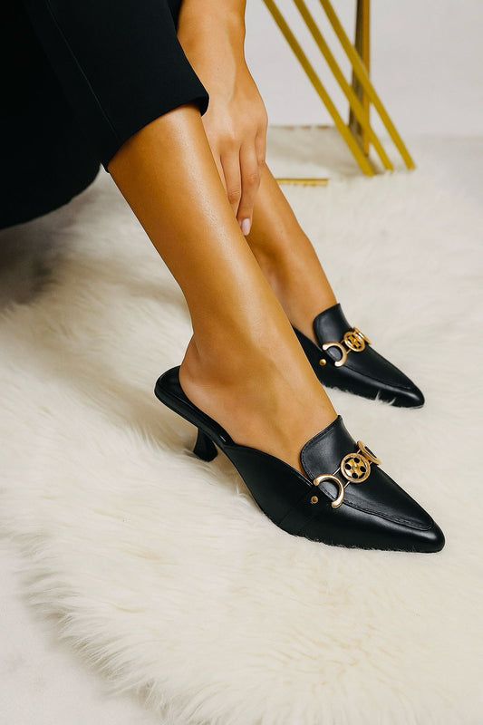 Tor'y-Burch-Heel