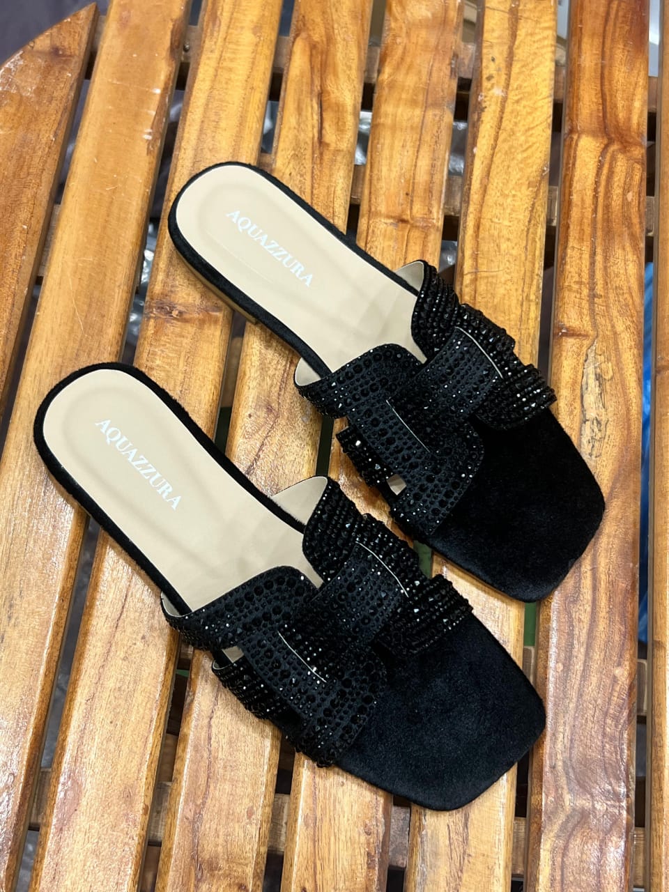 Aquazzur-a flat