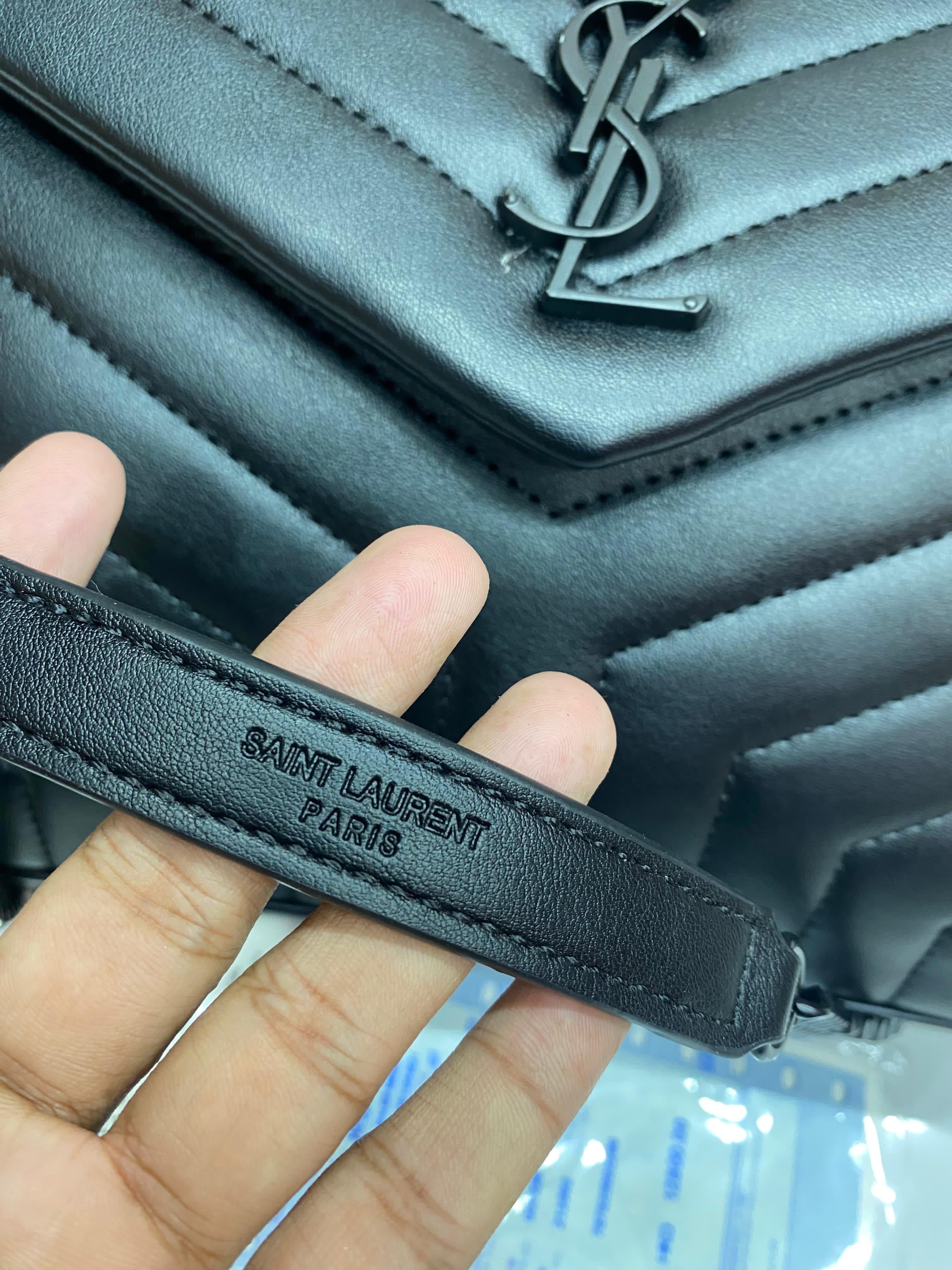 YSL LouLou Medium Black