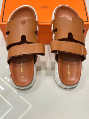 Fioure SLIPPERS WITH MEDICATED SOLE Light — Medicated Sole in Brown