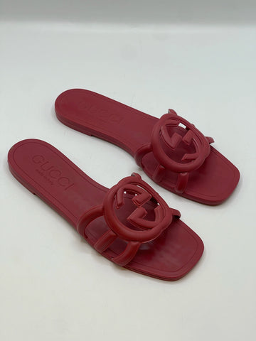 Fioure slippers — Slip-On Comfort in Maroon