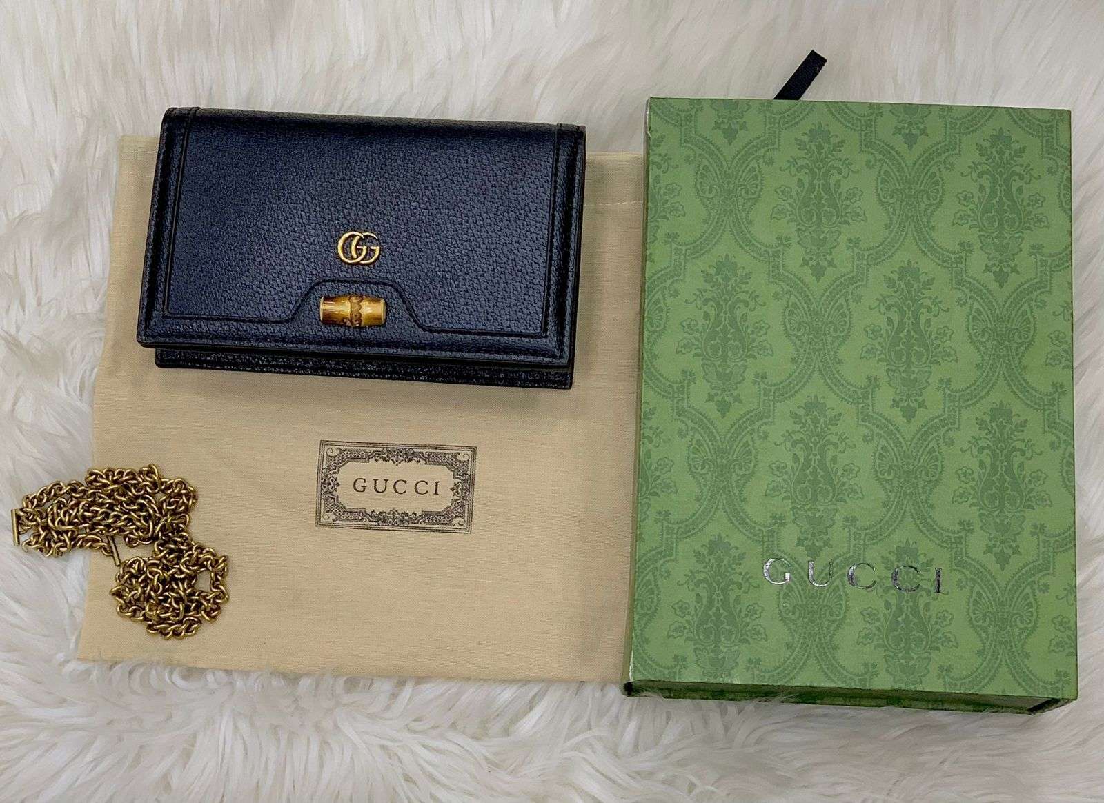 GUCCI Diana Mini Bag with Bamboo Closure