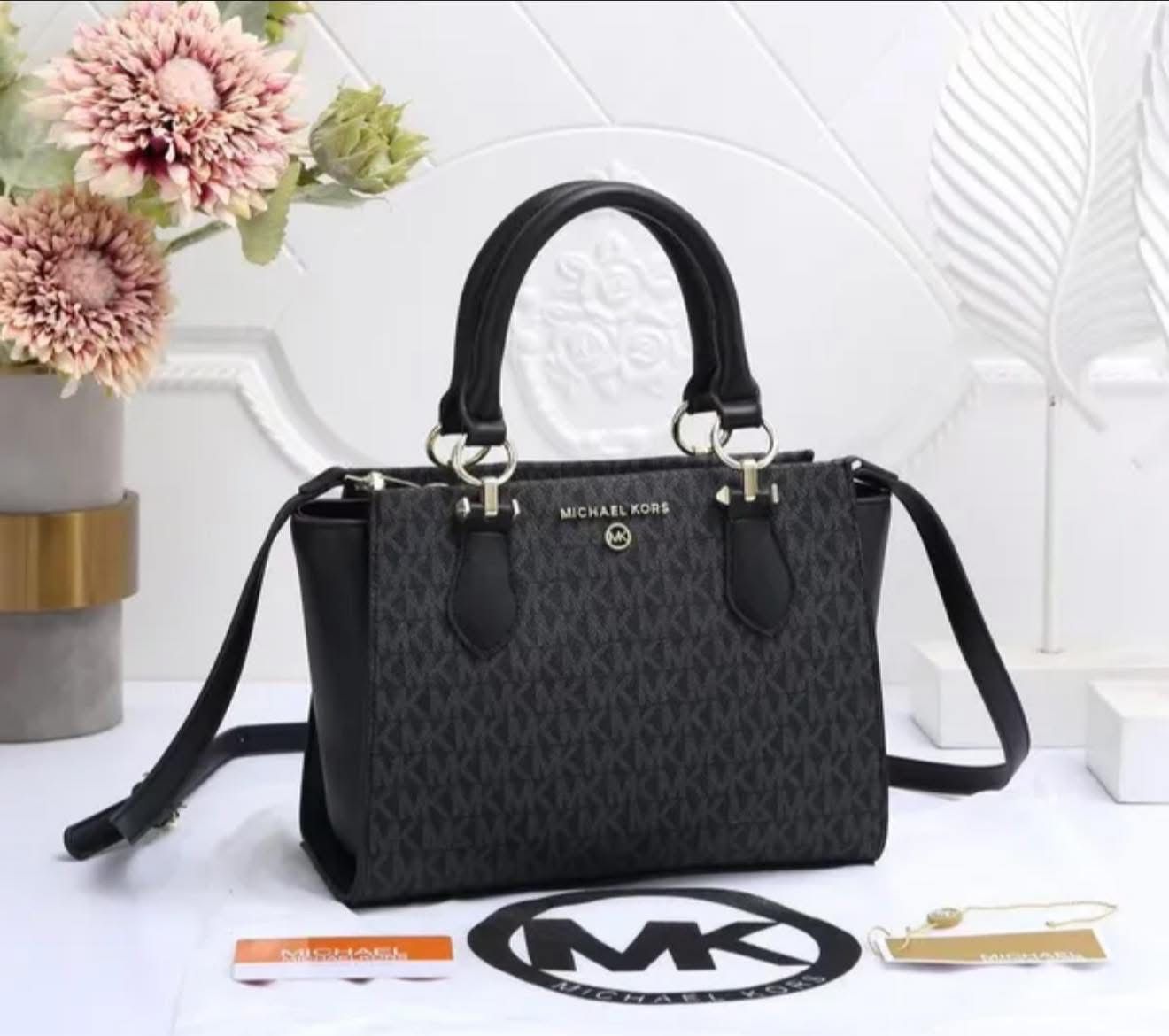 M-K HAND BAG