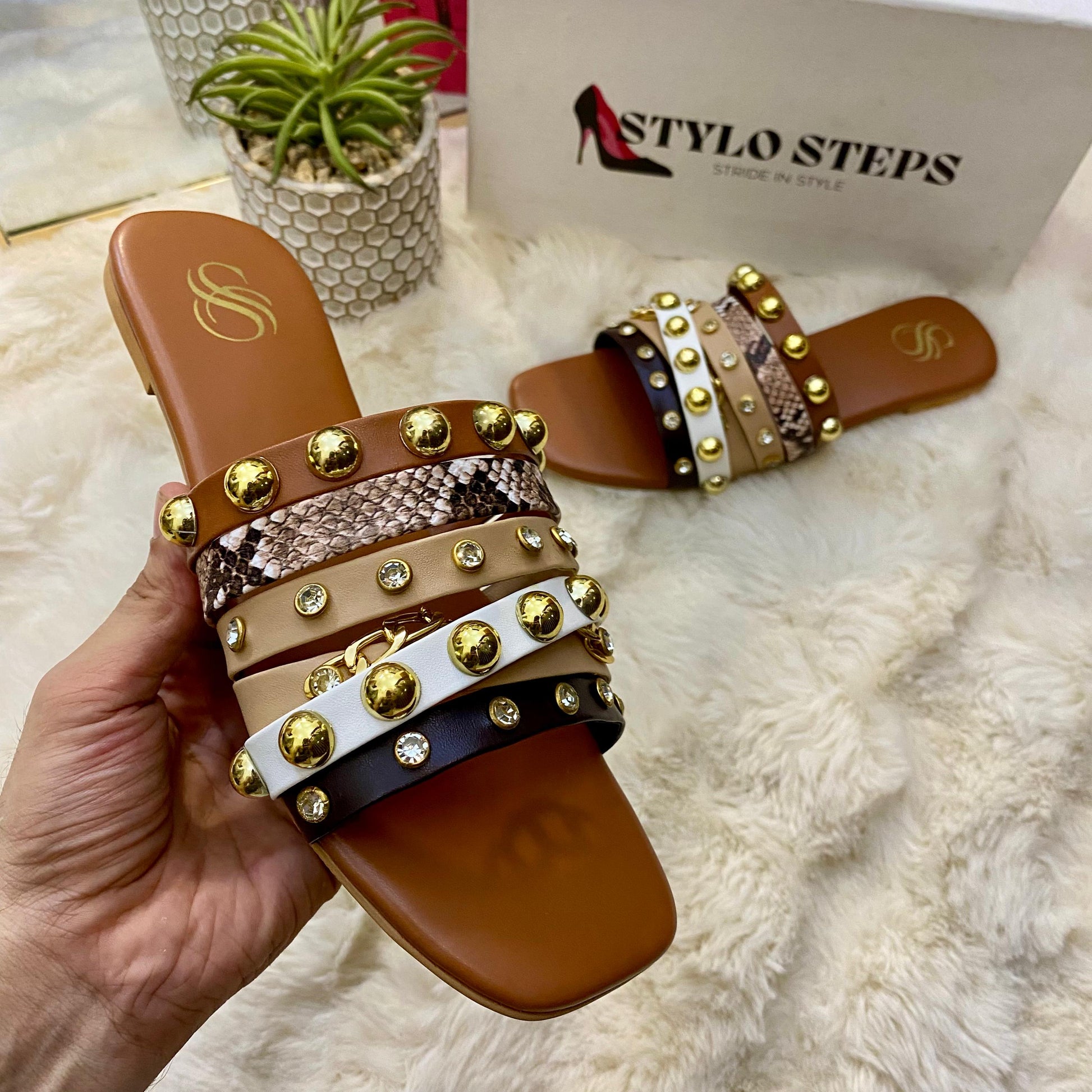 Blitzon Studs