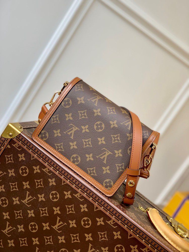 LV MM