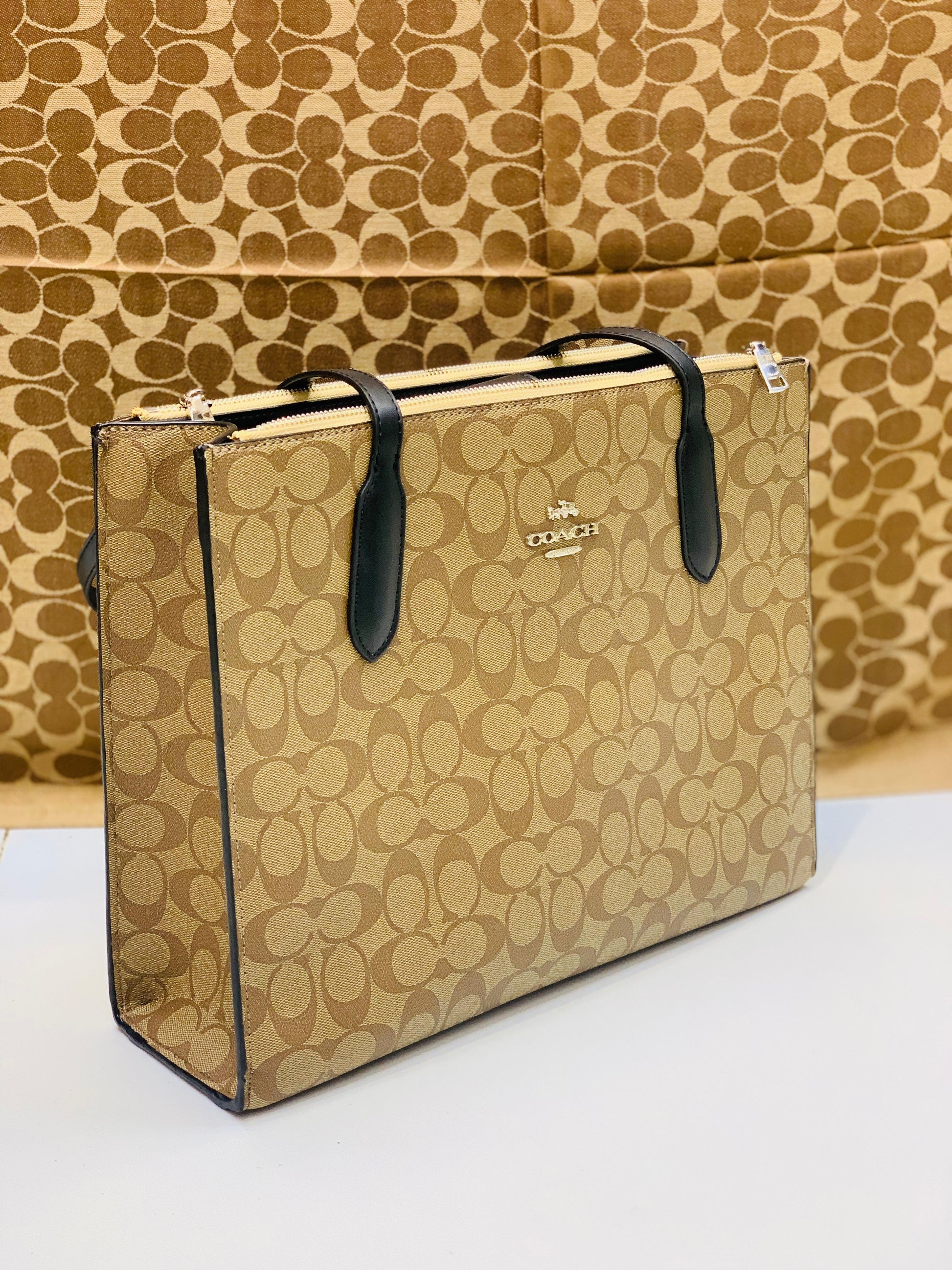 COA*H TOTE BAG