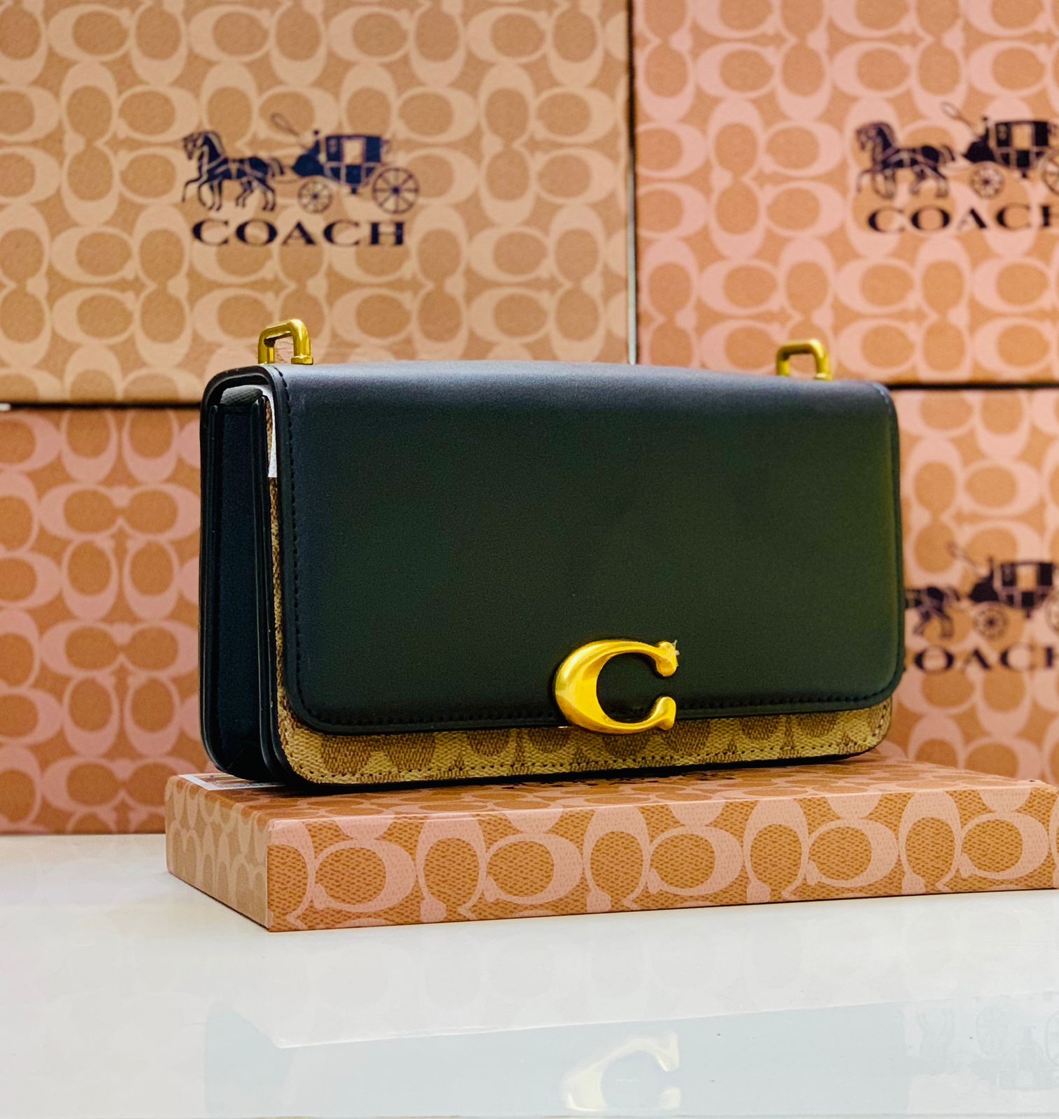 COA*H BRAND HAND BAG
