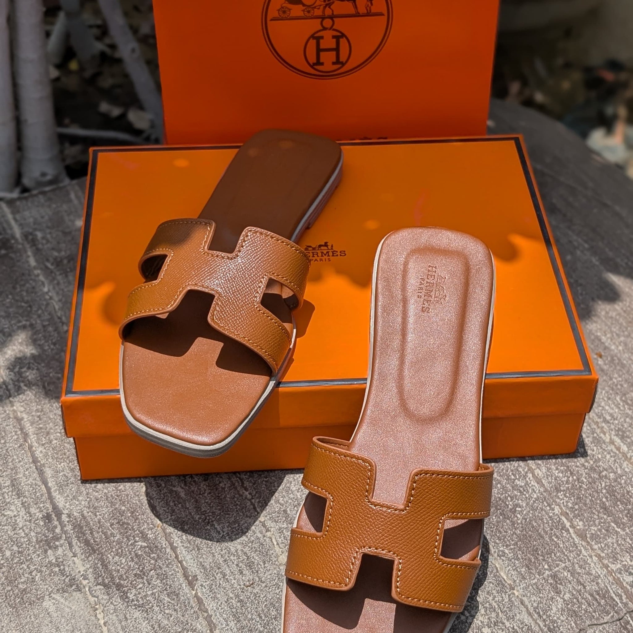 HERMES Luxury  SLIPPERS- *Premium Quality