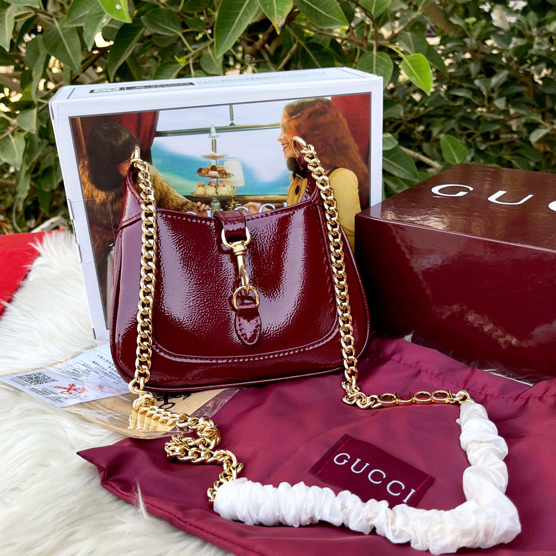 Gucci Jackie Notte Mini Crinkled Patent-Leather Shoulder Bag