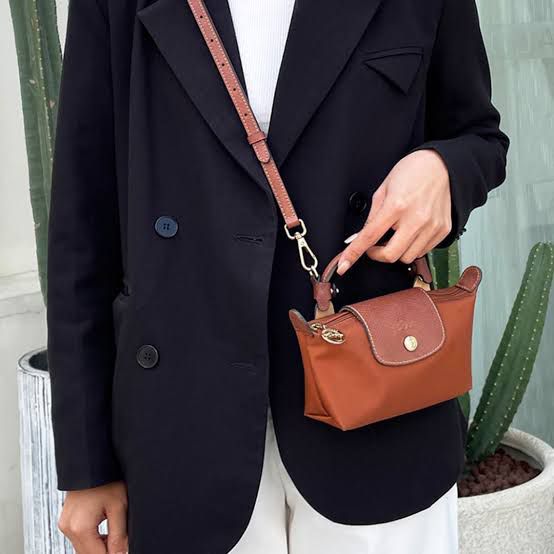 LONGCHAMP