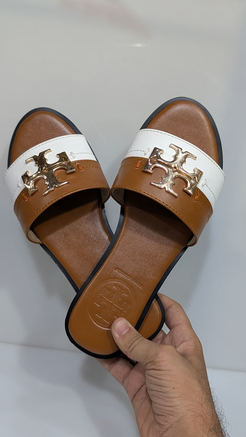 *Tory Burch Everly slippers*