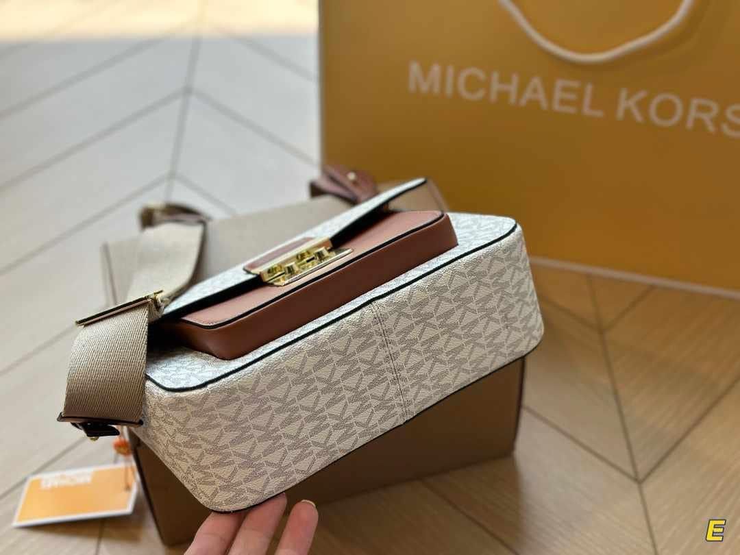 MICHAEL KORS MASTER QUALITY CROSSBODY BAG