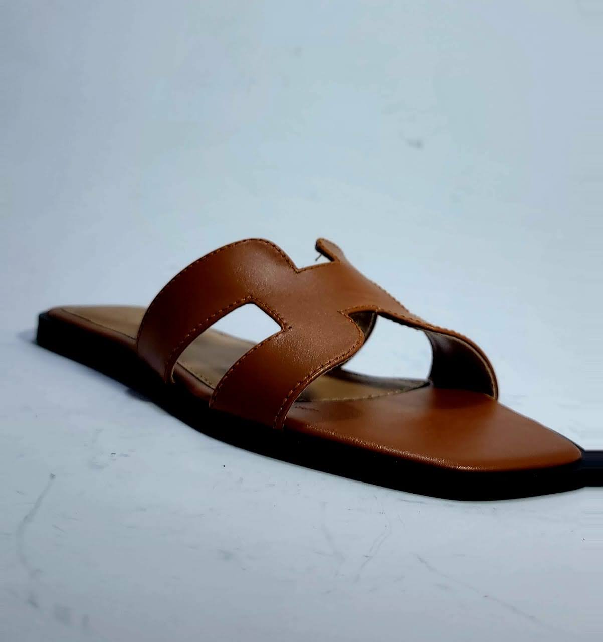 *Herme's-slipper's*