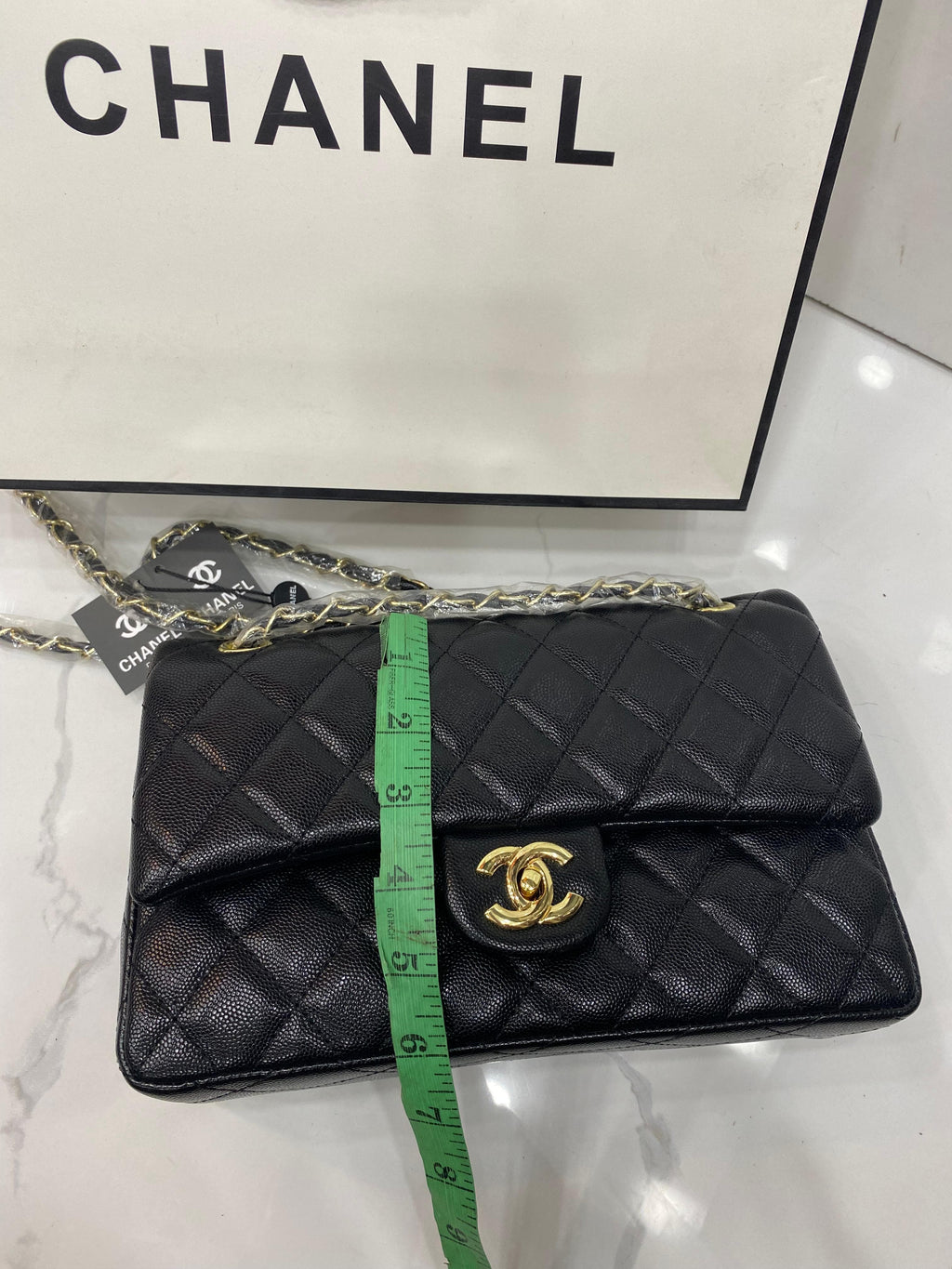 CHANEL CLASSIC