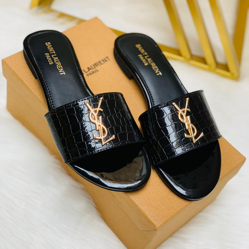 Fioure Noir Flat Slippers — Slip-On Comfort in Slippers
