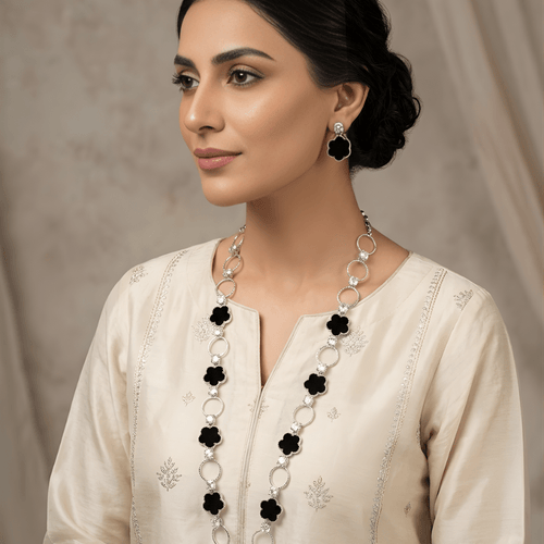 Fioure Noir Bloom Longline Set — Black Clover & Silver-Tone Pendant with Matching Earrings